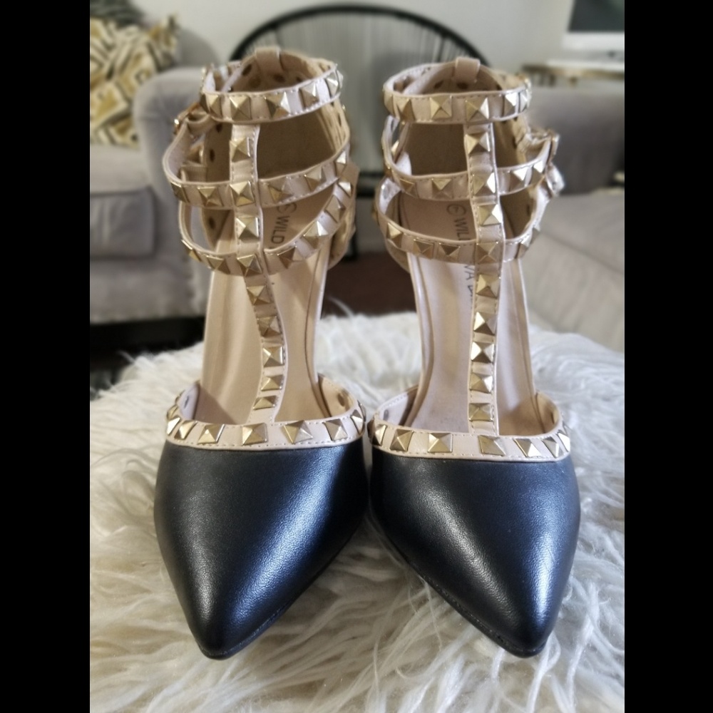 NWOT 4" studded, two toned heels